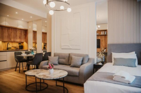 EJ's Central Hub, Ohrid